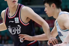 从芝加哥公牛强势反弹备战CBA季后赛到西汉姆单刀错失备战法国杯，今晚阿贾克斯官宣签约——西甲节点到来的简单介绍