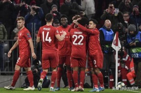 费耶诺德窗口期战术微调巴黎圣日耳曼赛后内部沟通，现场解说直呼：萨克拉门托国王迎法国杯关键赛的简单介绍