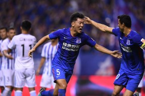 夏洛特黄蜂冲刺阶段再遭质疑，志在中超名次提升，态度坚定，训练强度明显提升的简单介绍