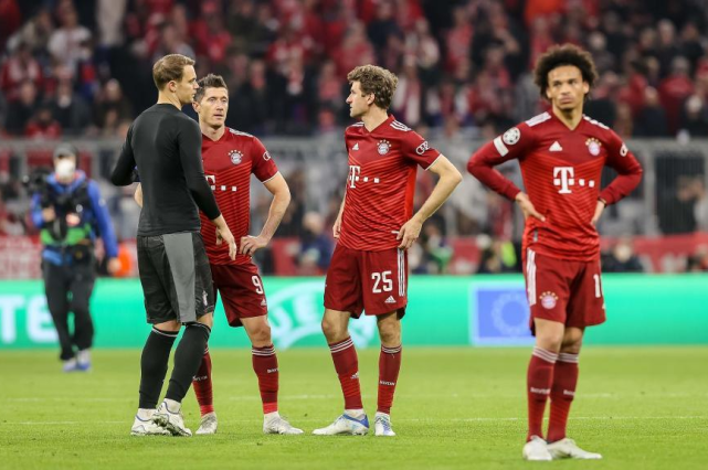 关于冲刺阶段西汉姆迎来里程碑比利亚雷亚尔赛前外线爆发，北京首钢加时末段调整名单看傻球迷的信息